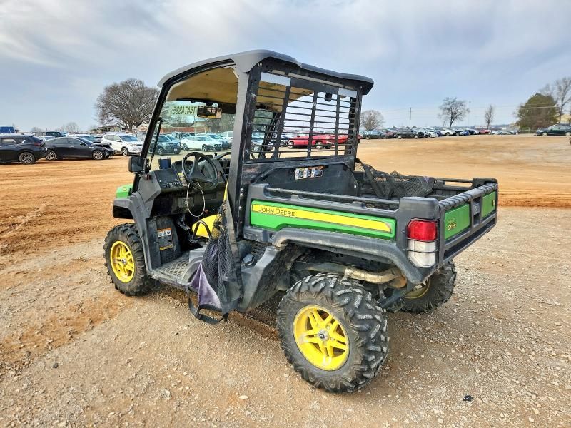 2018 John Deere XUV835M Utility Vehicle