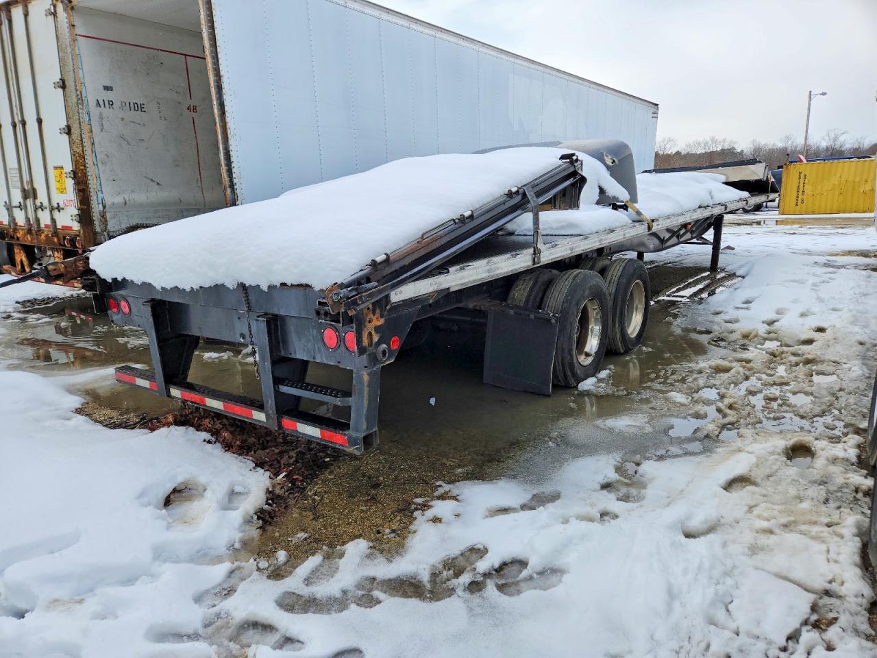 2020 Utility TS2CHA Side Curtain Trailer