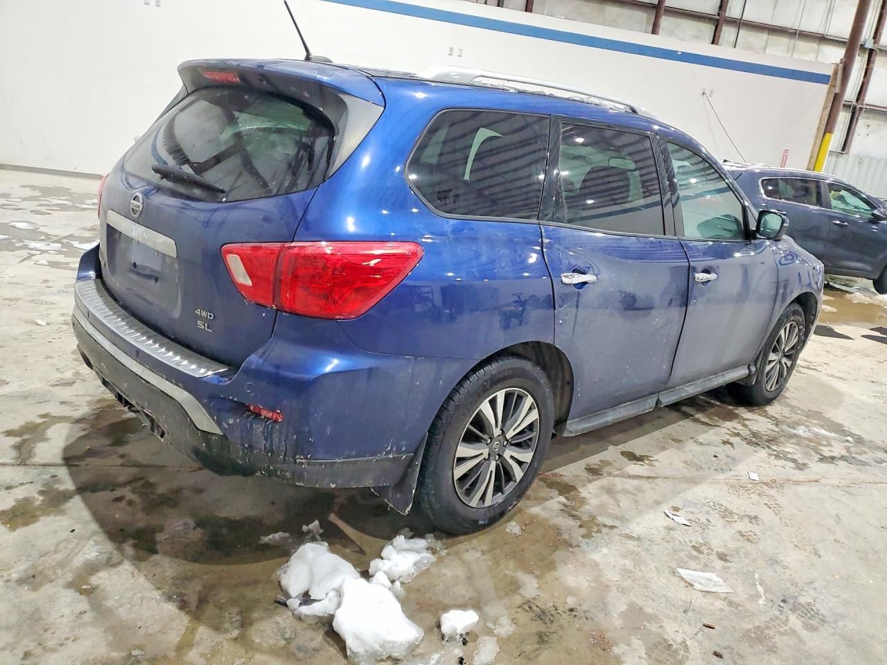 2017 Nissan Pathfinder s