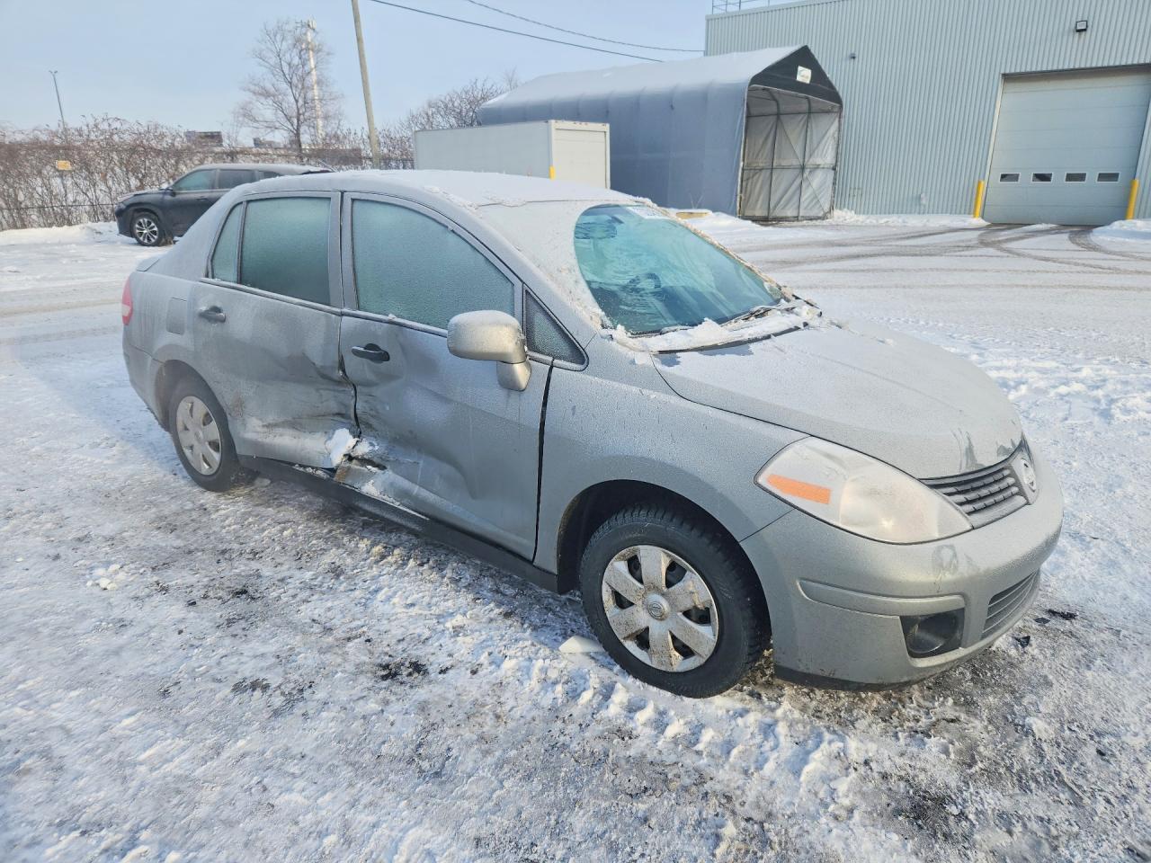 2010 Nissan Versa s