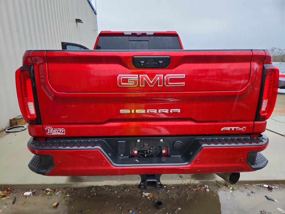 2022 GMC Sierra K2500 AT4