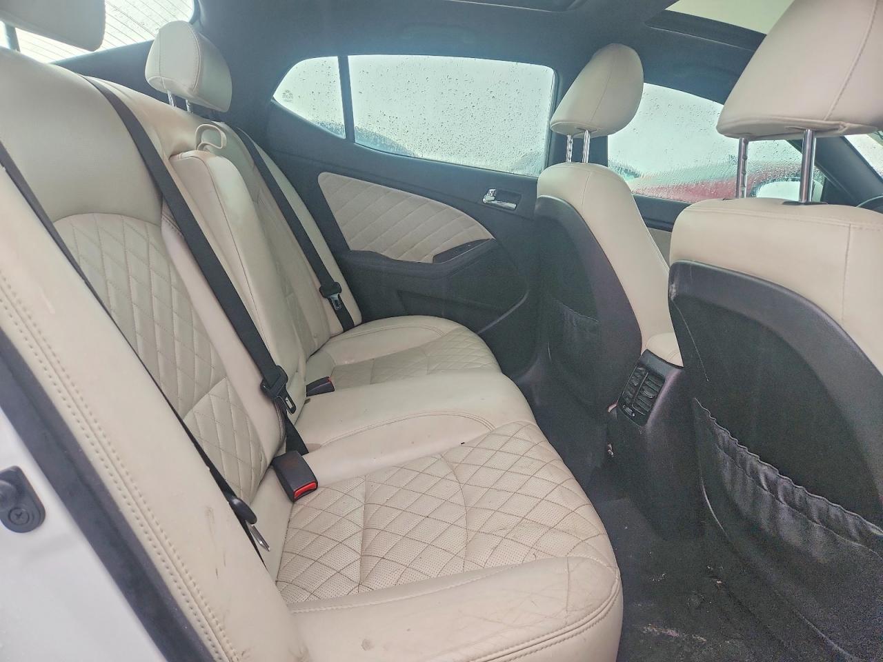 2015 KIA Optima sx