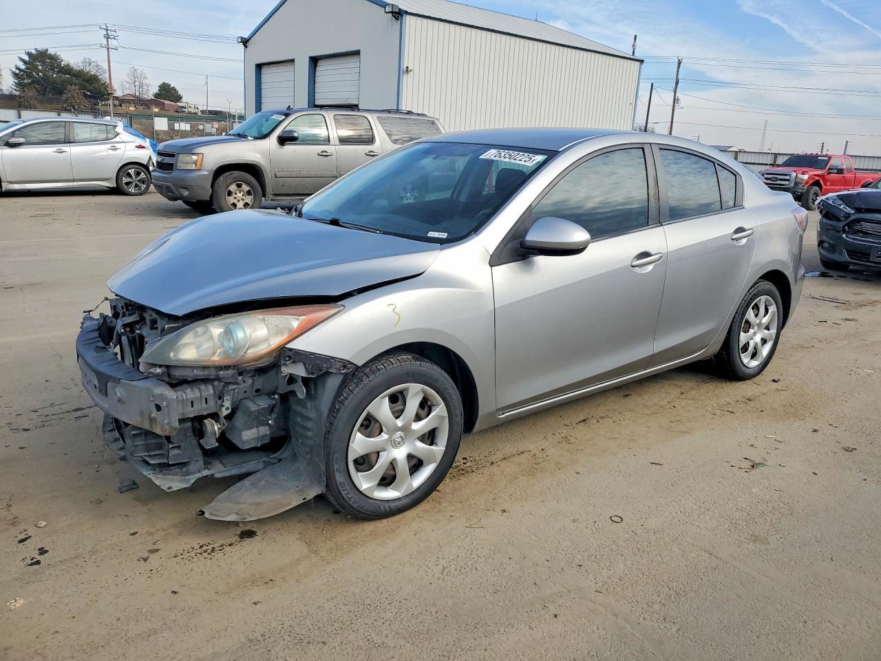 2013 Mazda 3 I