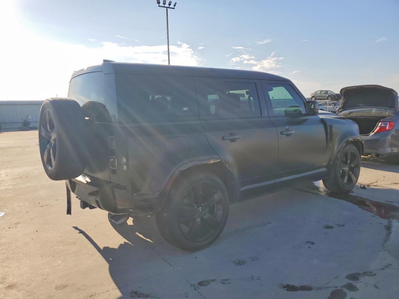 2023 Land Rover Defender 110