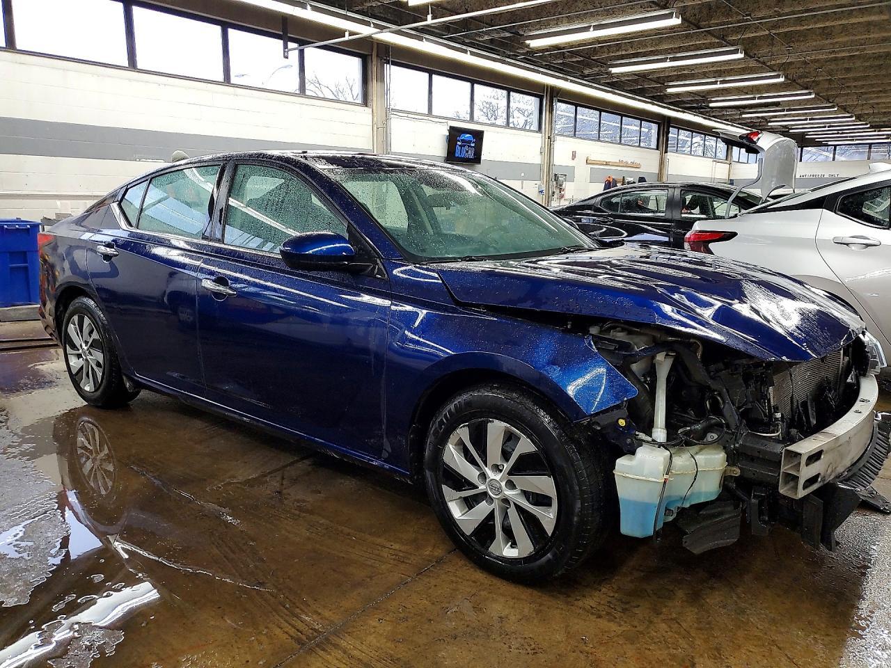 2023 Nissan Altima s