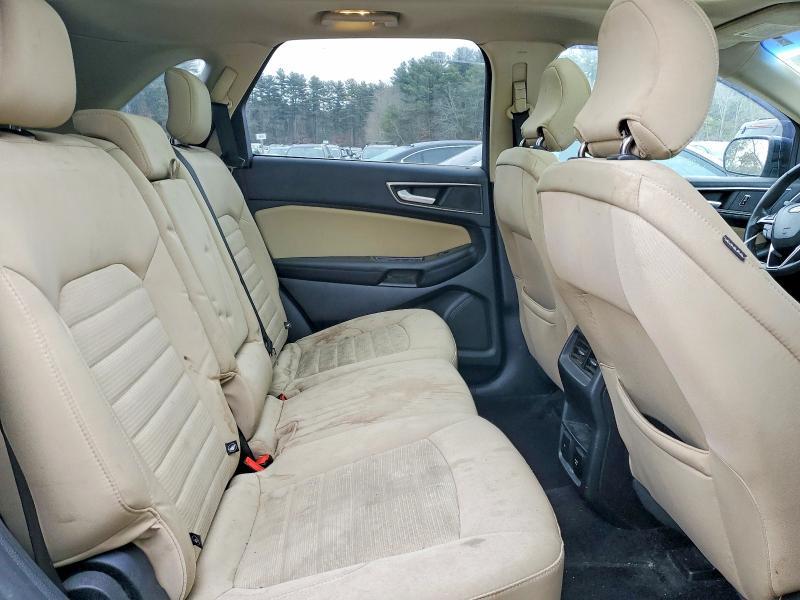 2017 Ford Edge sel