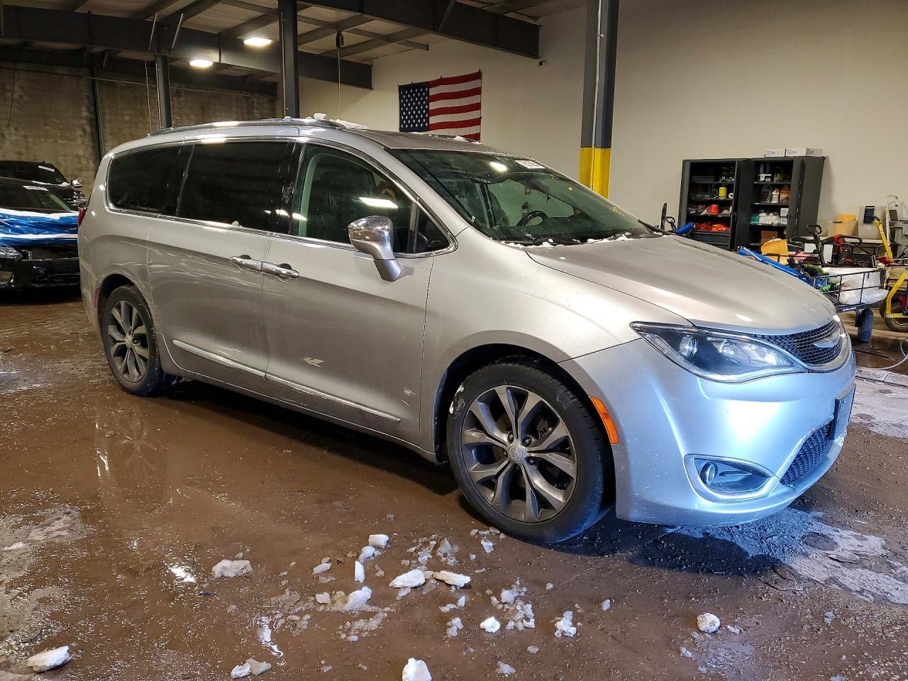 2017 Chrysler Pacifica Limited