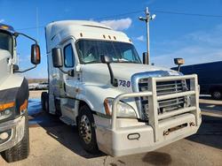Salvage Trucks with No Bids Yet For Sale at auction: 2016 Freightliner Cascadia 125 Semi Truck