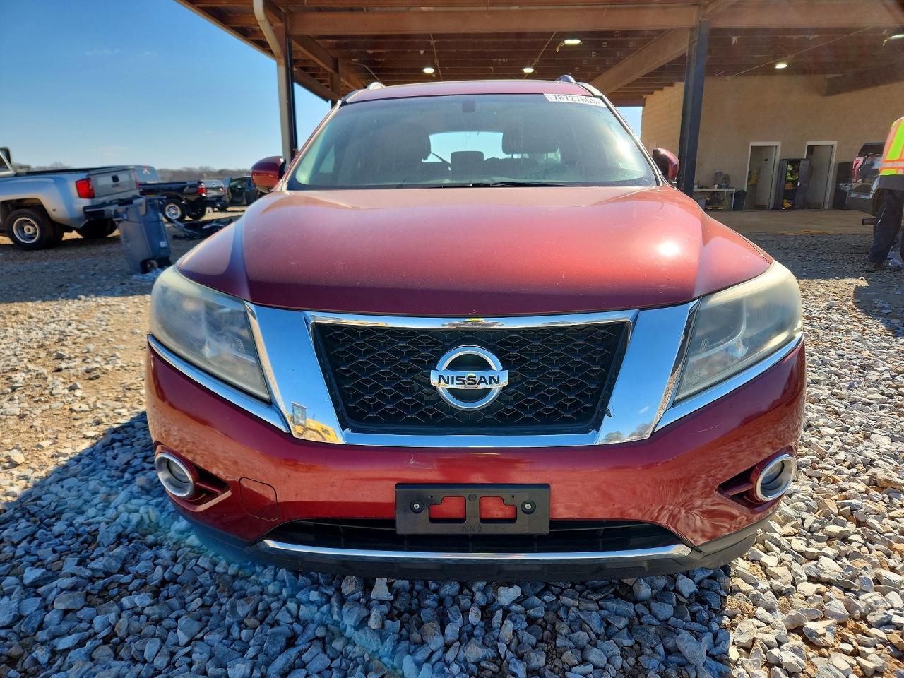 2013 Nissan Pathfinder s
