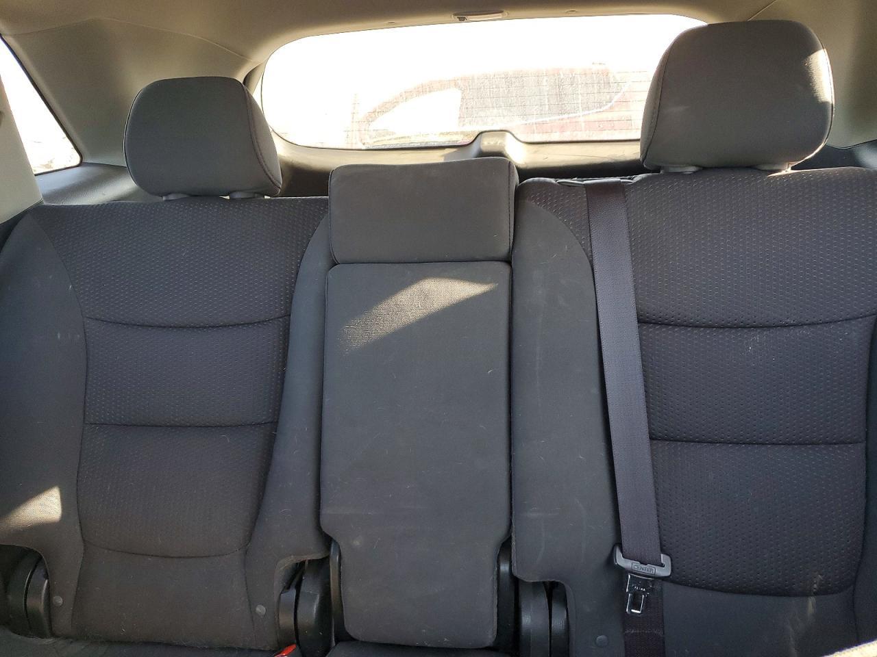 2011 KIA Sorento lx