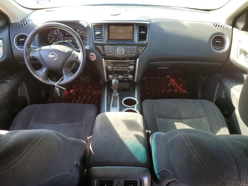 2015 Nissan Pathfinder s