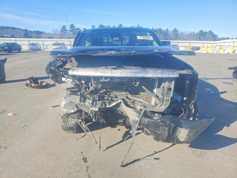 2017 Chevrolet Silverado K1500 High Country