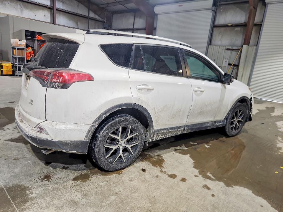 2016 Toyota Rav4 se