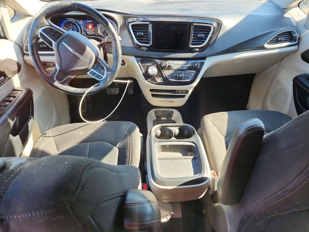 2020 Chrysler Pacifica Touring