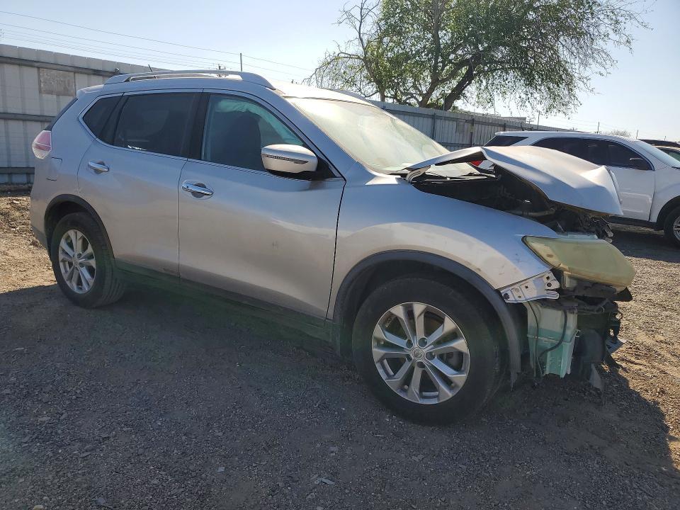 2016 Nissan Rogue sv