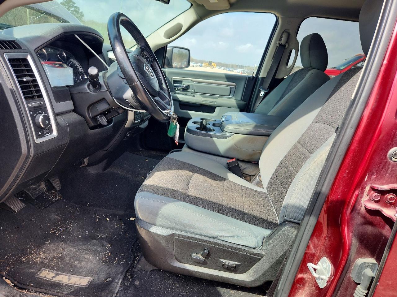 2019 Dodge RAM 1500 Classic SLT