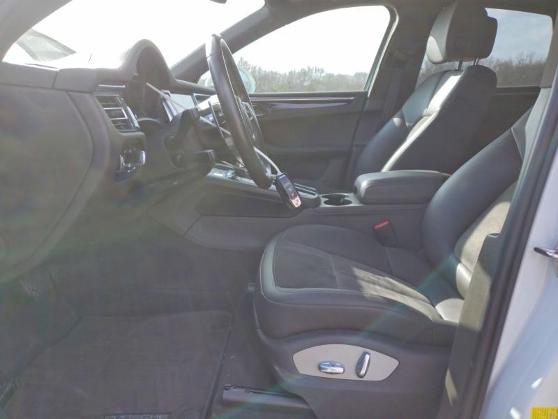 2021 Porsche Macan
