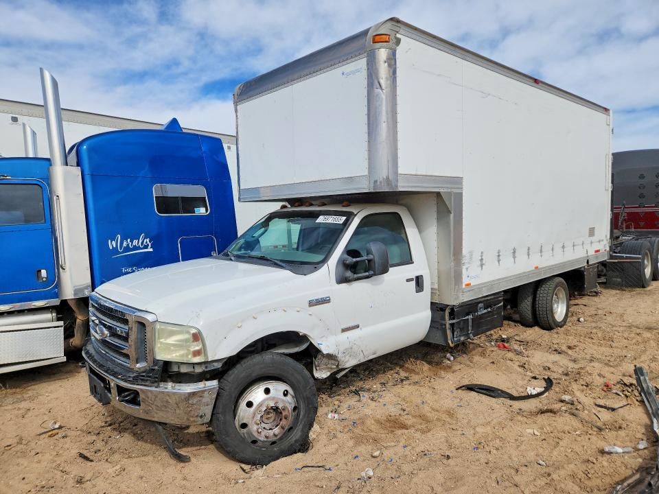 2007 Ford F550 Super Duty BOX Truck