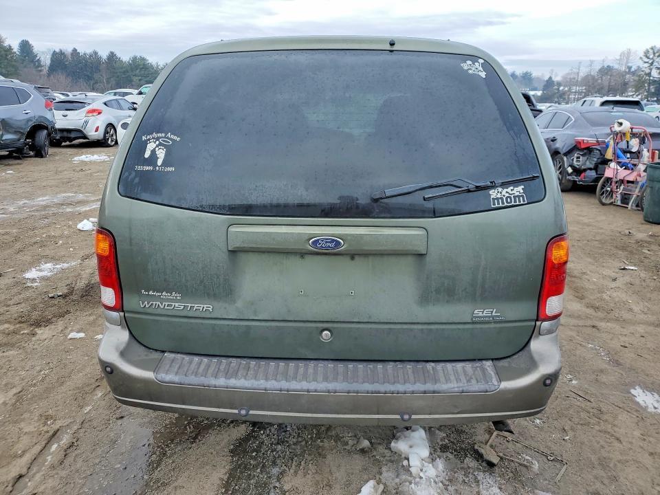 2003 Ford Windstar sel