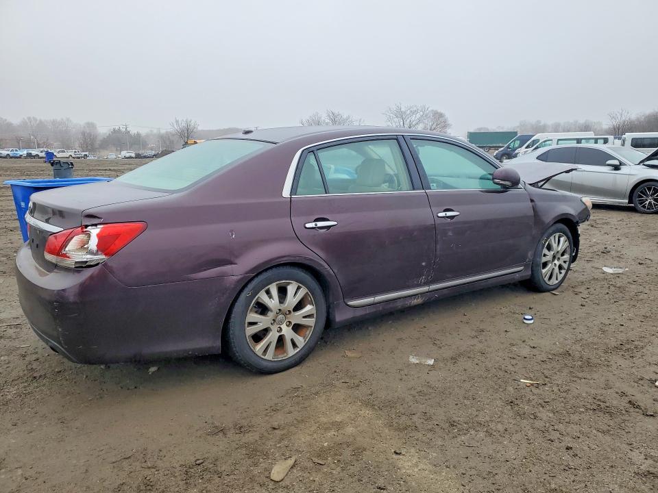 2011 Toyota Avalon Base