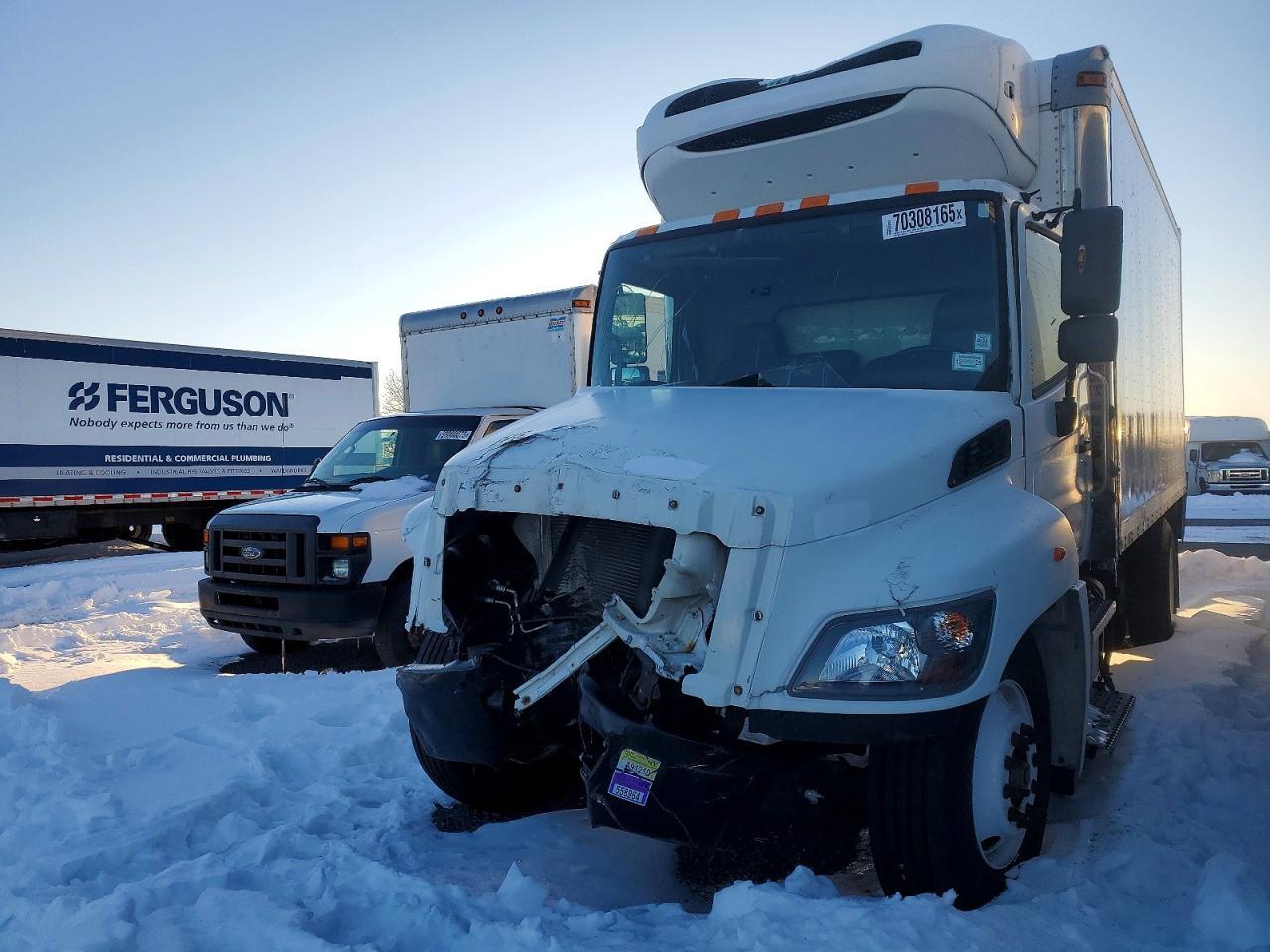 2019 Hino 258/268 Refrigerated BOX Truck