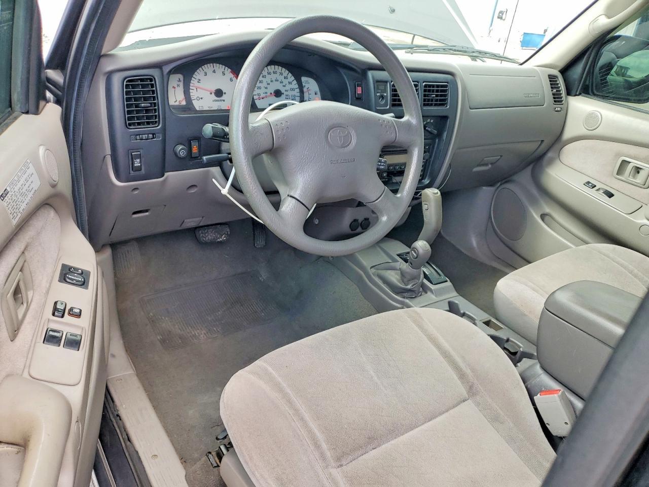 2004 Toyota Tacoma Xtracab