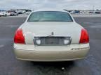 2005 Lincoln Town car Signature Limited