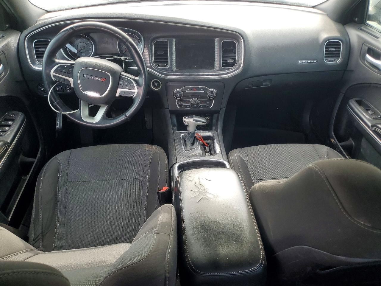 2016 Dodge Charger sxt