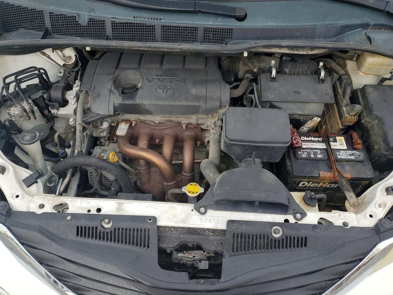 2011 Toyota Sienna Base