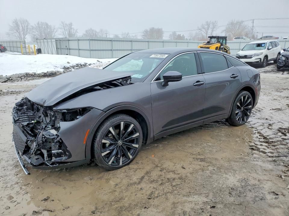 2024 Toyota Crown Platinum