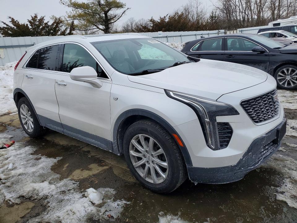 2019 Cadillac XT4 Luxury