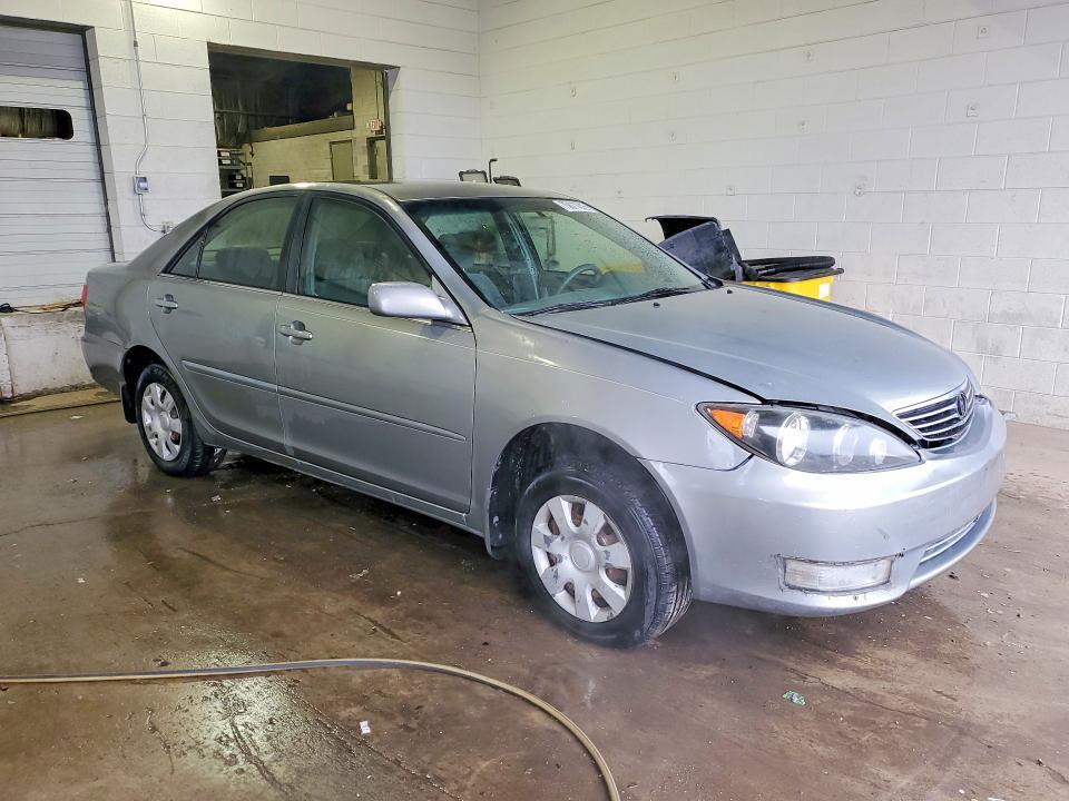 2006 Toyota Camry le