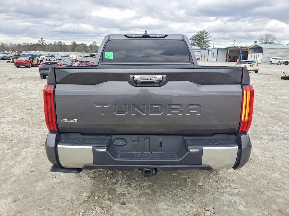 2024 Toyota Tundra Crewmax Limited
