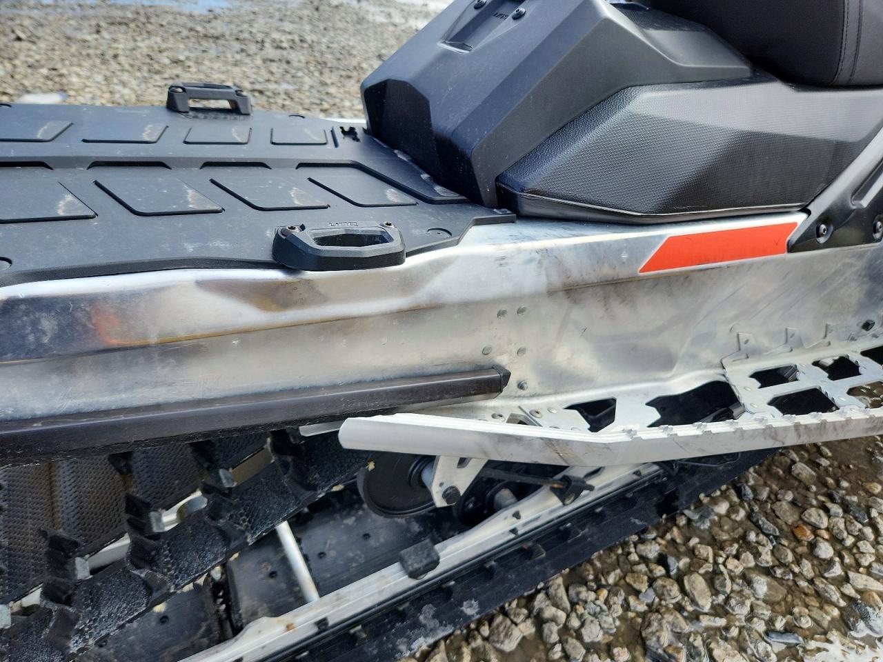 2022 Skidoo Snowmobile
