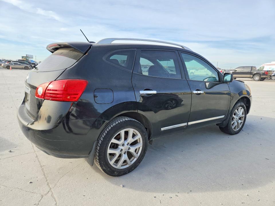 2011 Nissan Rogue s