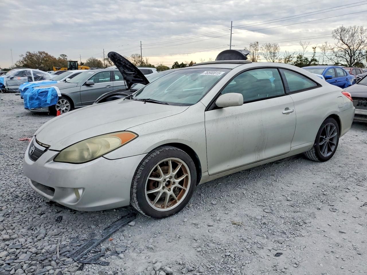2004 Toyota Camry Solara se