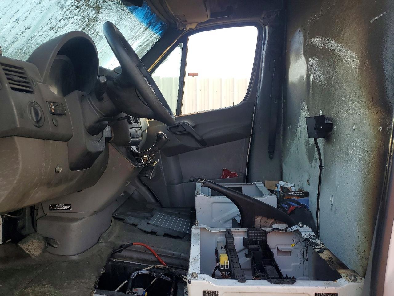 2015 Mercedes-Benz Sprinter 3500 Refrigerated Delivery Van