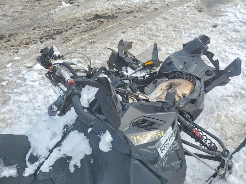 2016 Skidoo 2016 Skidoo Snowmobile