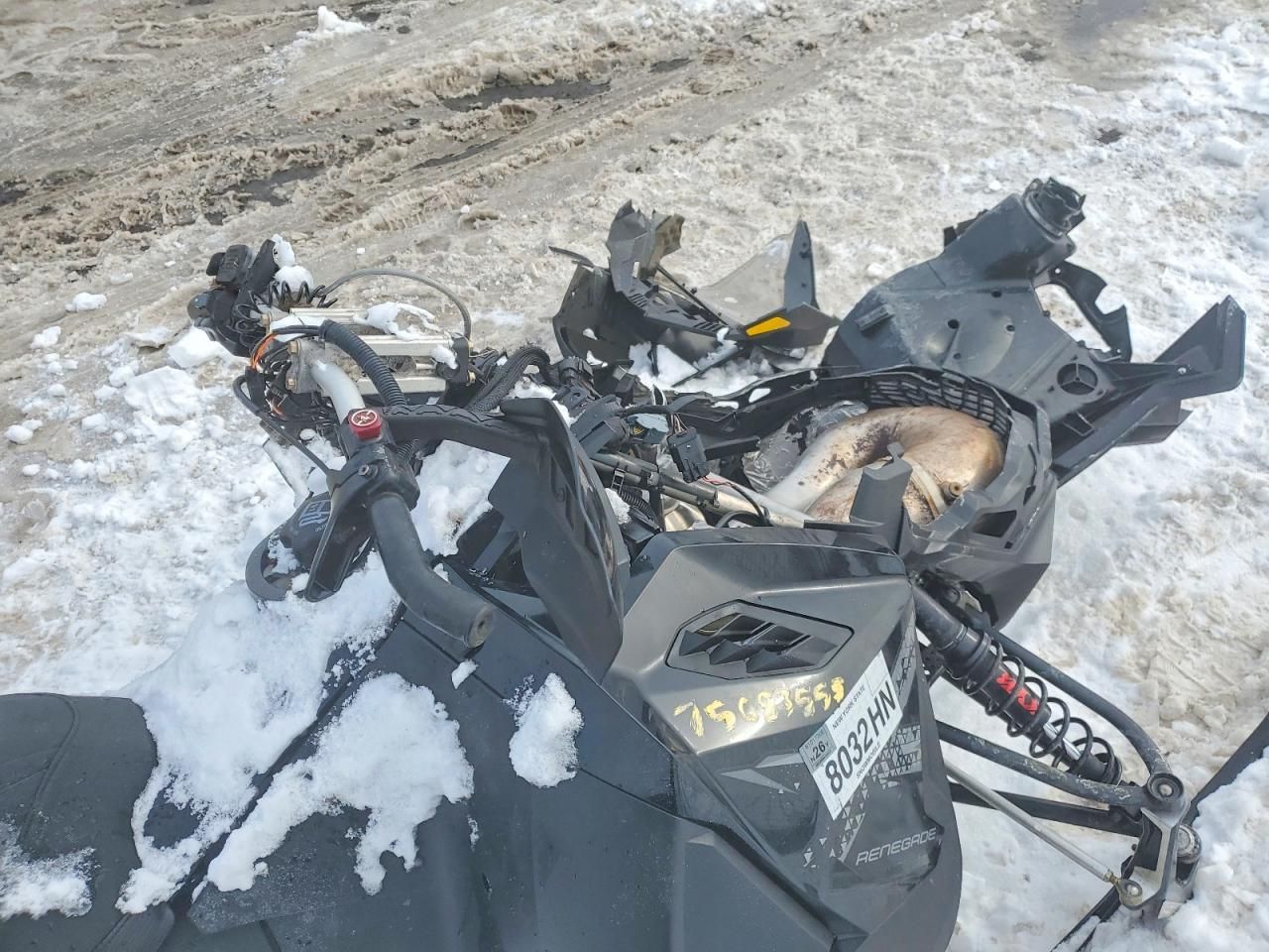 2016 Skidoo 2016 Skidoo Snowmobile