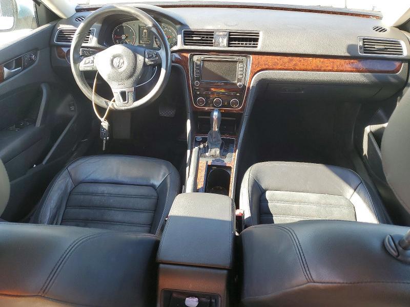 2012 Volkswagen Passat sel