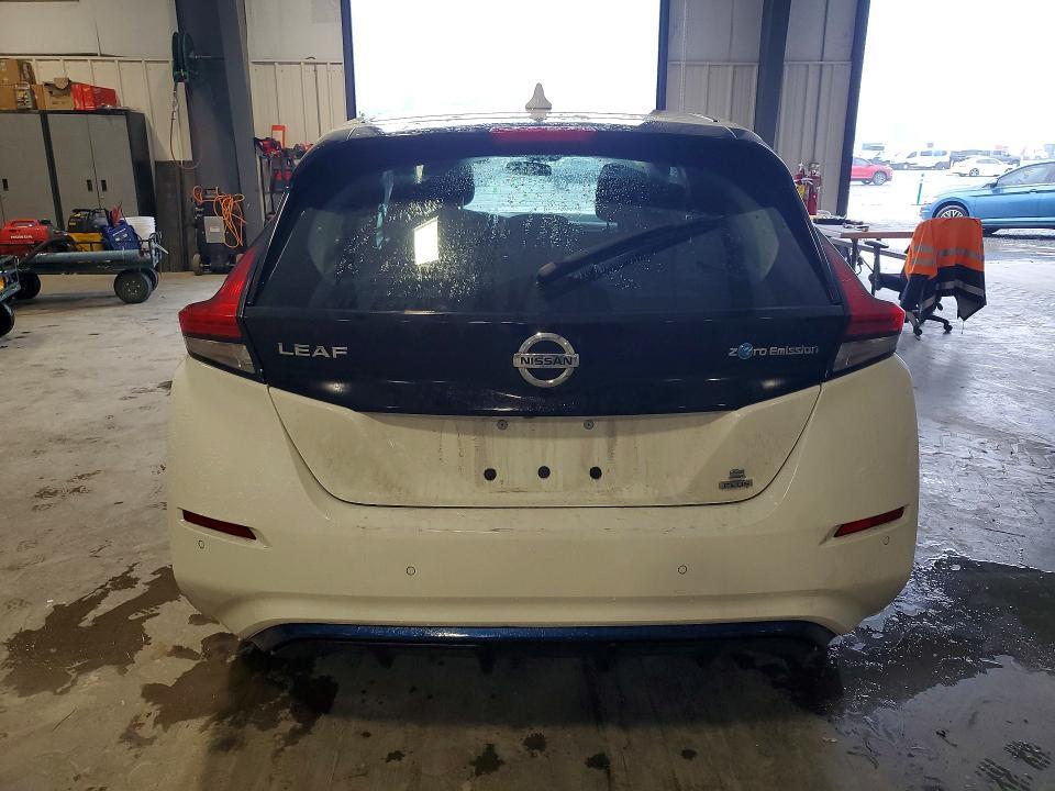 2022 Nissan Leaf s Plus