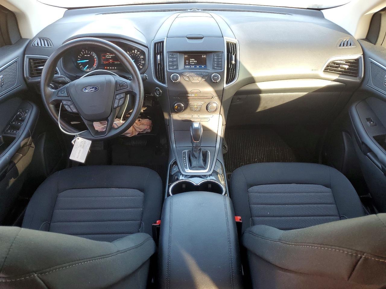 2018 Ford Edge se