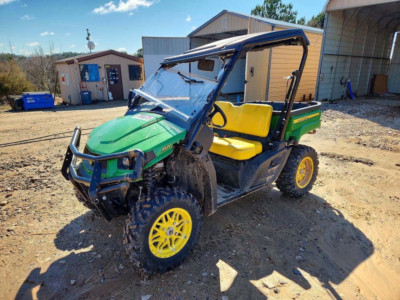 2020 John Deere XUV590M