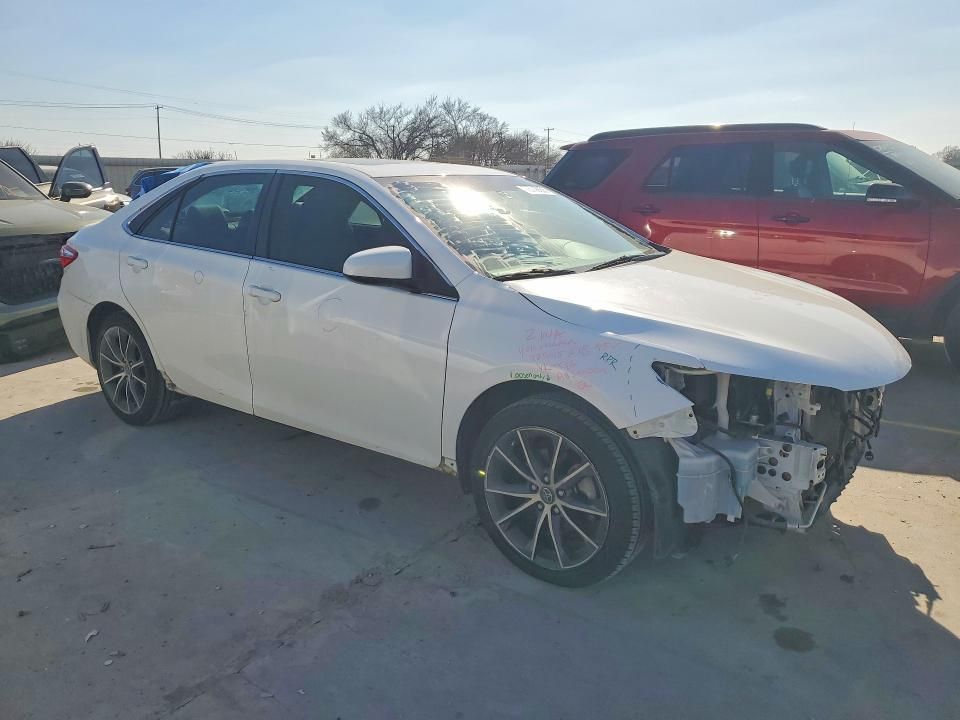 2017 Toyota Camry le