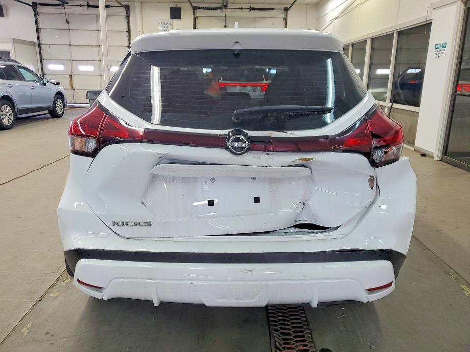 2024 Nissan Kicks s