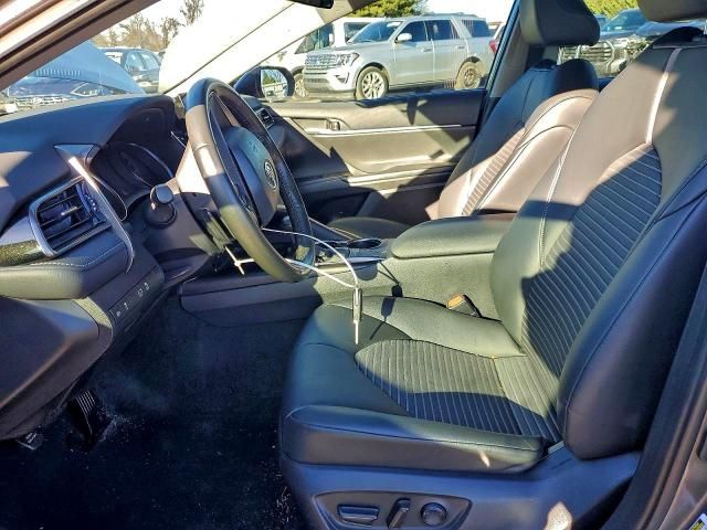 2023 Toyota Camry se Night Shade