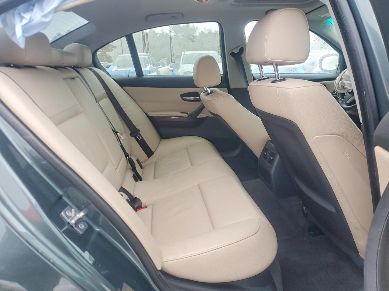2010 BMW 328 xi Sulev