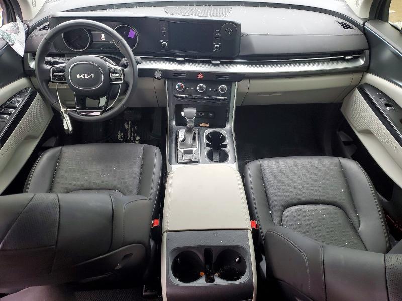 2024 KIA Carnival lx