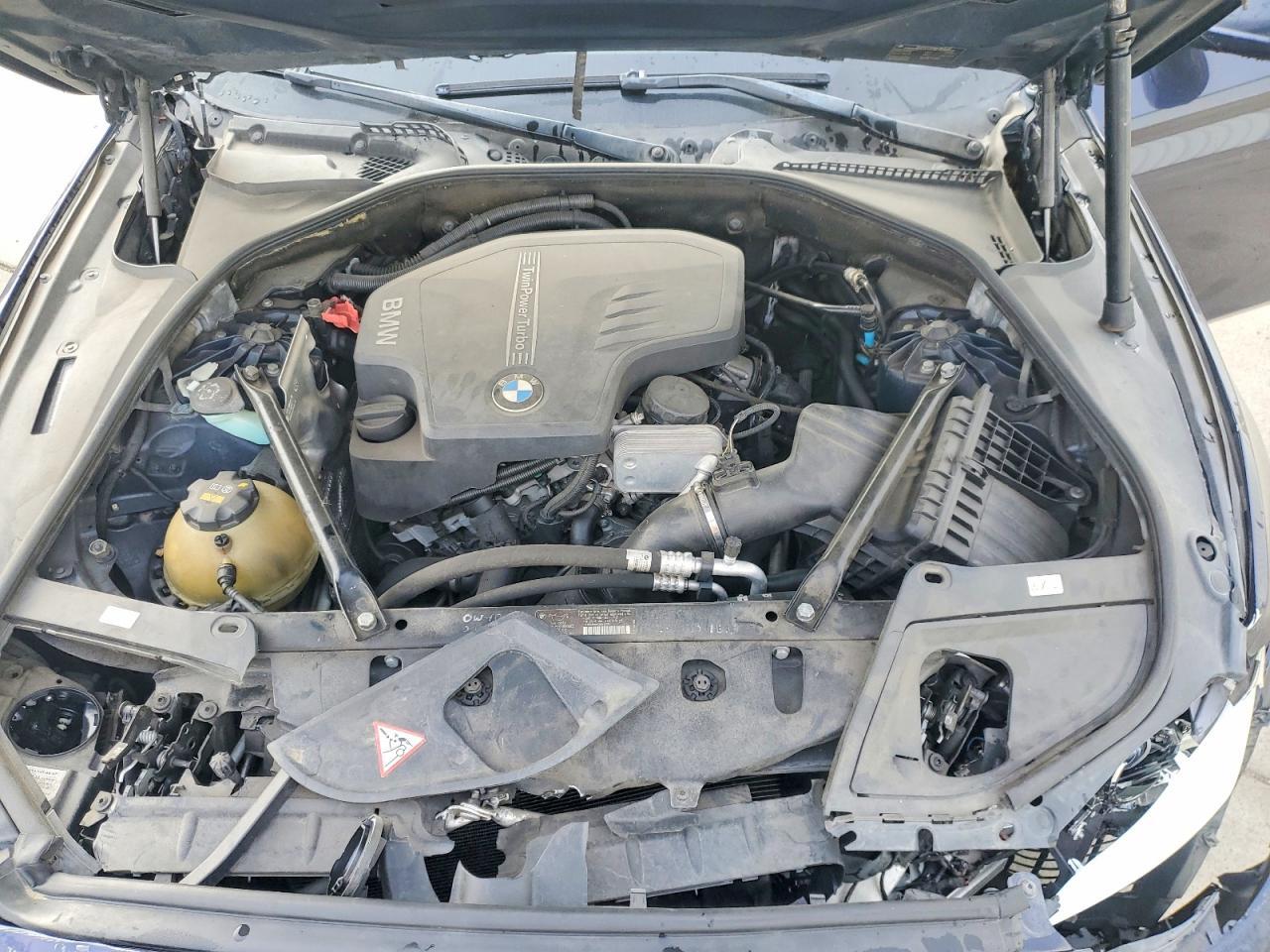 2012 BMW 528 i