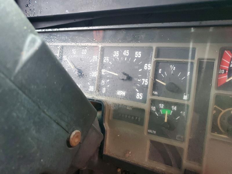 1998 International 3000 3800-School Bus